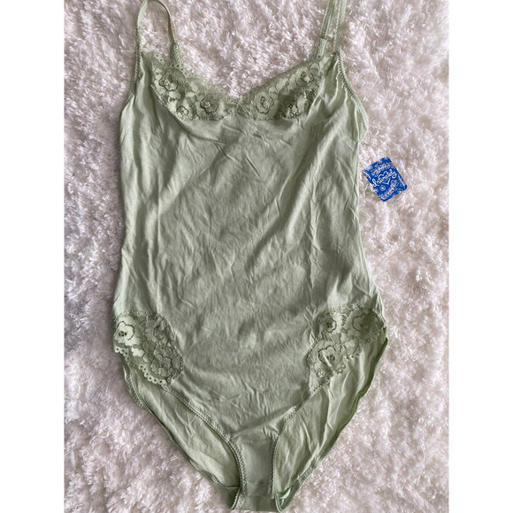Intimately Free People Green Lacey Strappy Bodysuit Top NEW Size XS - Picture 12 of 12